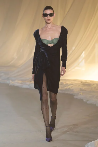 Look 52